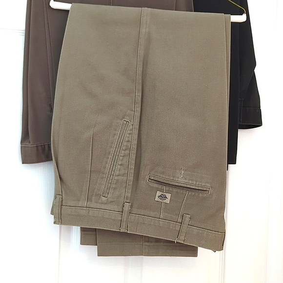 Dockers 3 pr Men's size 34/29 - Picture 2 of 7